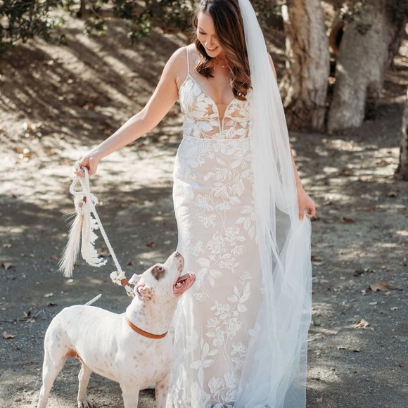 WTOO Ivory Paloma Wedding Dress - Size 8 - Picture 2 of 7